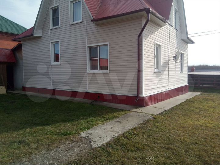 Коттедж 168 м² на участке 17 сот.