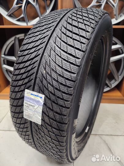 Michelin Pilot Alpin 5 SUV 285/45 R22 114V