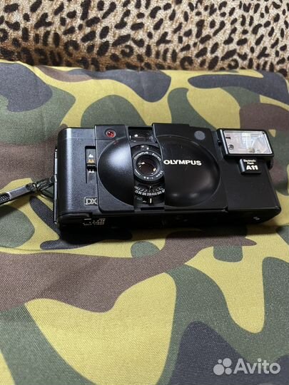 Плёночный фотоаппарат olympus XA3