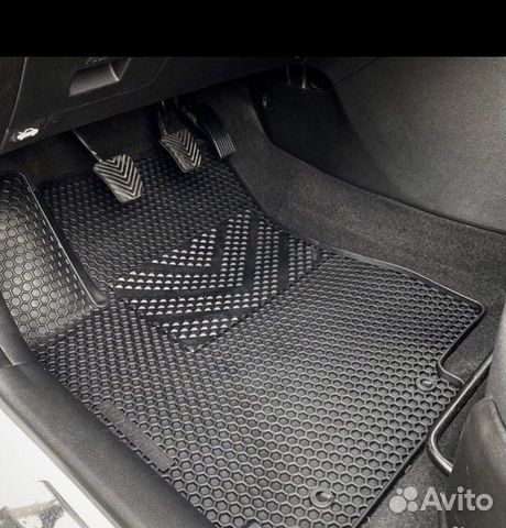 Полики на весту