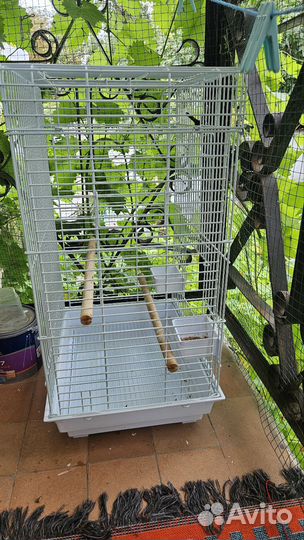 Клетка для крупного попугая