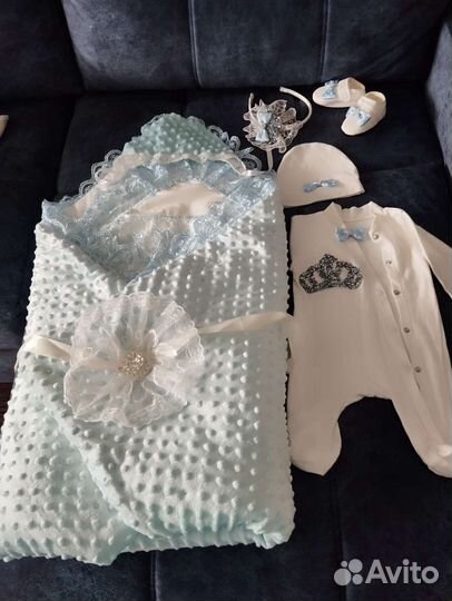 Комплект на выписку для мальчика