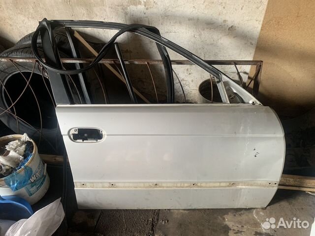 Дверь правая BMW e39