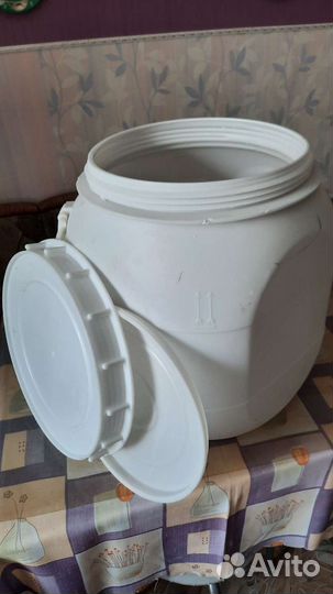 Бочка пластиковая пищевая б/у