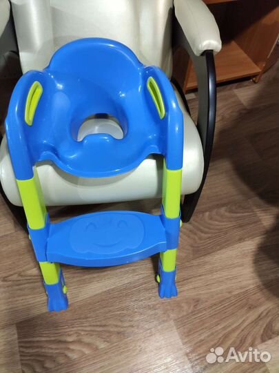 Сиденье на унитаз детское