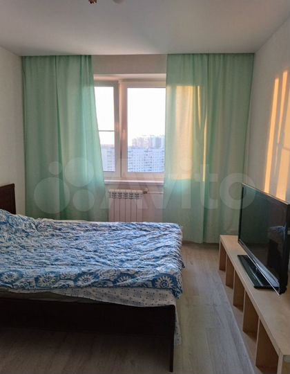 Комната 14 м² в 3-к., 15/17 эт.