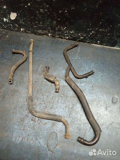 Патрубок коллектора Kia Spectra