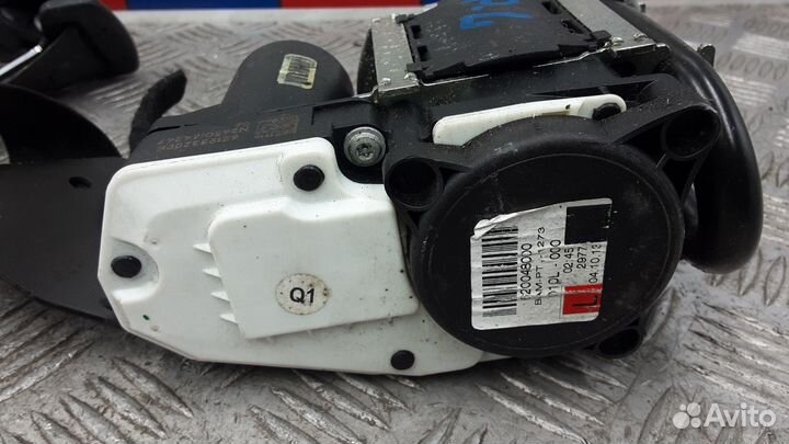 Ремень безопасности Mercedes-Benz E-Класс