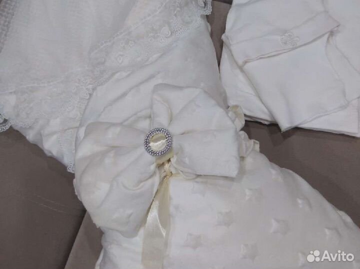 Плед с кружевным уголком на выписку весна - Осень