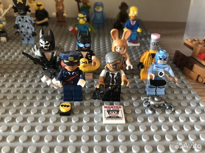 Lego минифигурки 13,14,15 серии бэтмен симпсоны