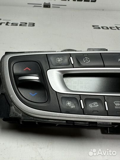 Блок управления климат контролем Renault latitude