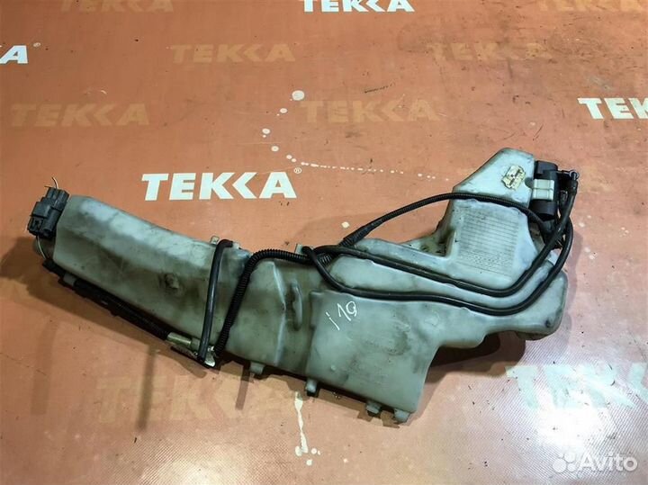 Бачок омывателя лобового стекла Форд Фокус 2