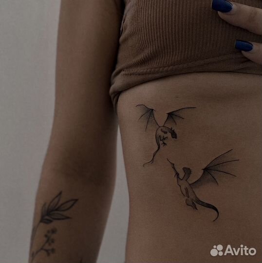 Мастер татуировки