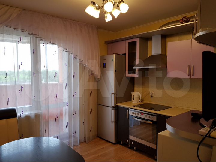 2-к. квартира, 65 м², 6/9 эт.