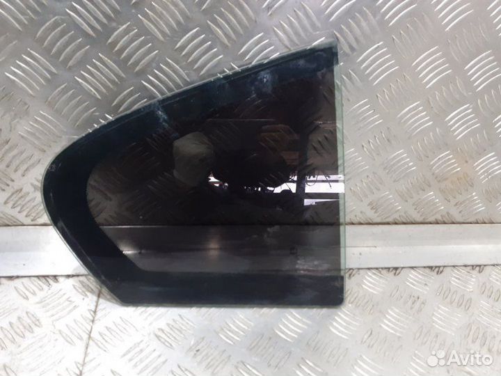 Форточка двери задняя правая Opel Insignia A