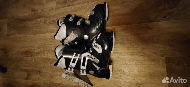 Горнолыжные ботинки детские