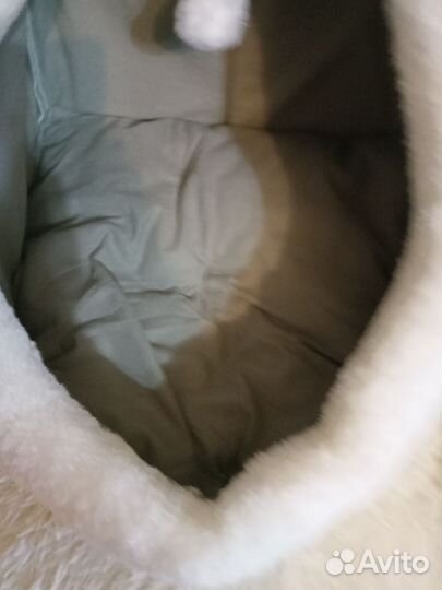 Домик лежанка для кошки и собаки новый