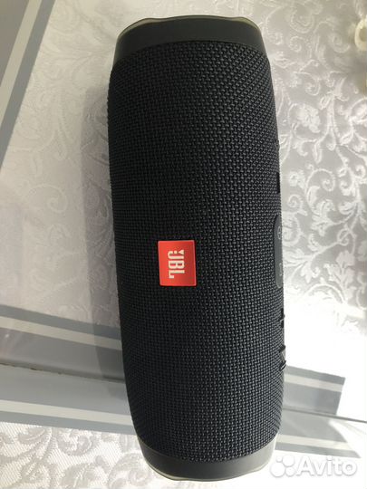 Колонка jbl charge 3