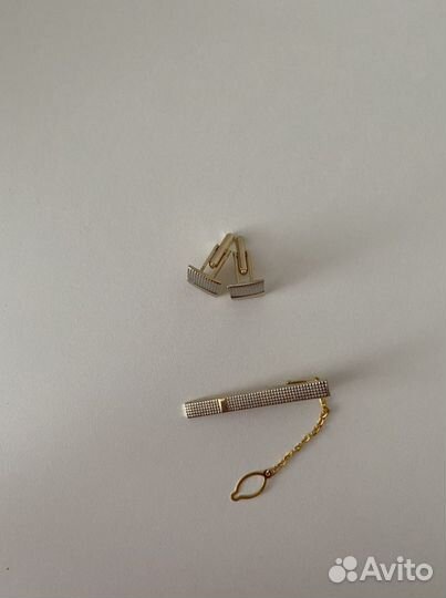 Запонки и зажим для галстука