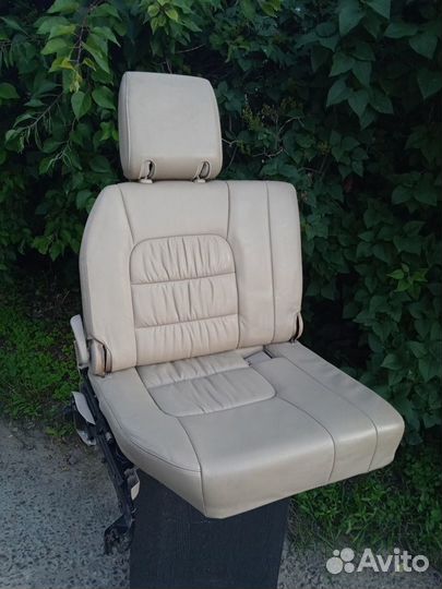 3 ряд сиденья toyota land cruiser 100 кожа беж
