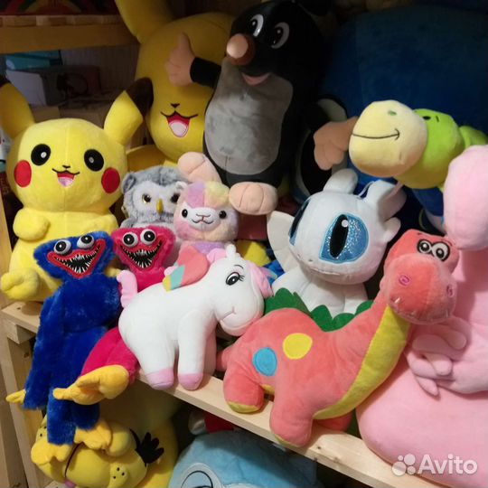 Мягкие игрушки новые акула, стич, авокадо, пикачу