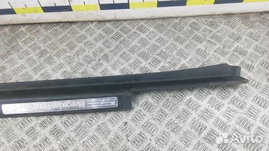 Накладка порога внутренняя левая mercedes benz R-c