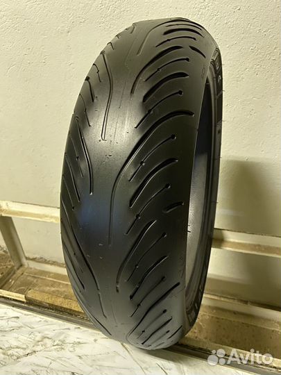 180/55 R17 Michelin Pilot Road 4 (351)