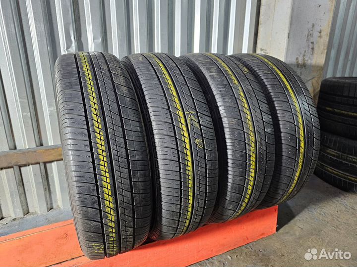 Dunlop SP 10 175/65 R14
