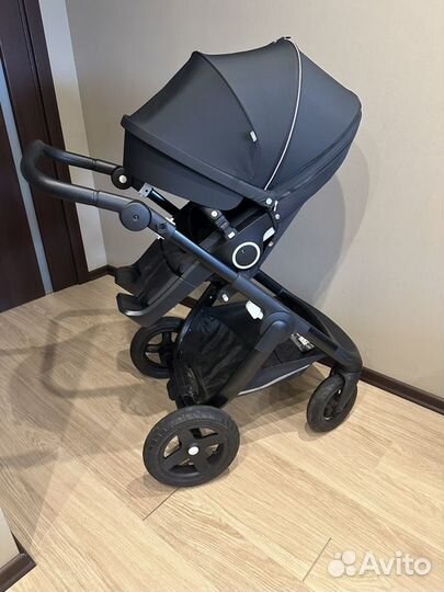 Коляска Stokke trailz4 в 1 с базой isofix