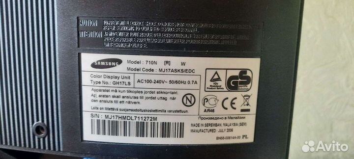 Монитор Samsung модель SyngMastrr 710n