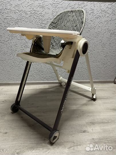 Стульчик для кормления happy baby berny basic