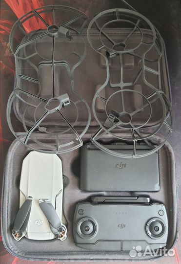 Квадрокоптер DJI Mavic Mini Fly More Combo