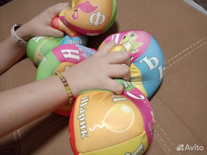 Детские развивающие игрушки для малышей