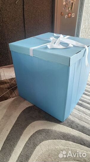 Подарочная коробка/ коробка - сюрприз