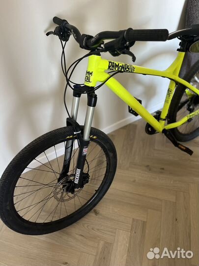 Велосипед горный commencal