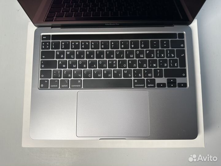 MacBook Pro 13 2020 M1 512Gb Ростест, 90 циклов