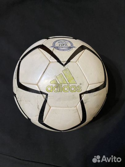 Футбольный мяч adidas pelias (roteiro) 2004 ориг