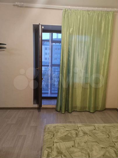 2-к. квартира, 58 м², 4/16 эт.