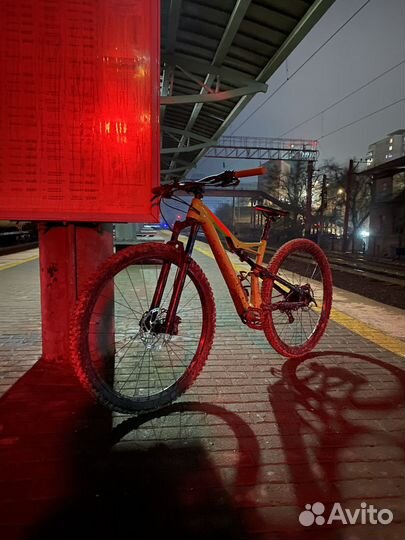 Specialized camber comp carbon 29