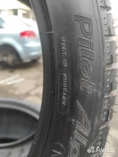 Michelin Pilot Alpin 4 255/40 R20 и 285/35 R20 104V