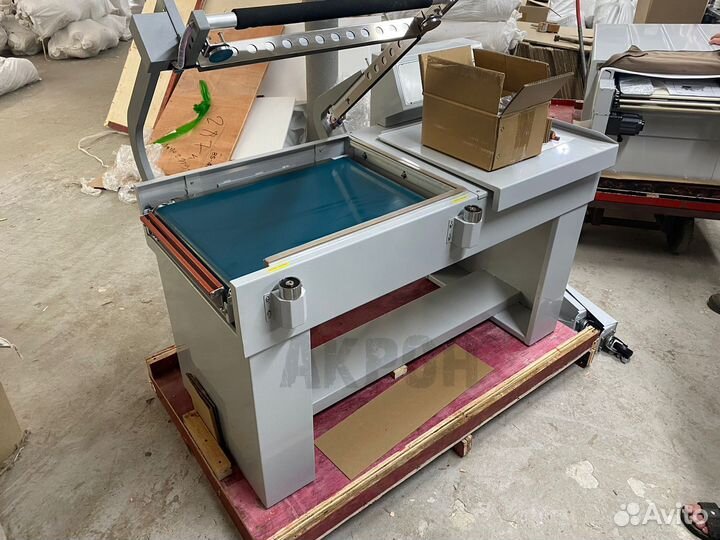 Термоусадочный аппарат (п)