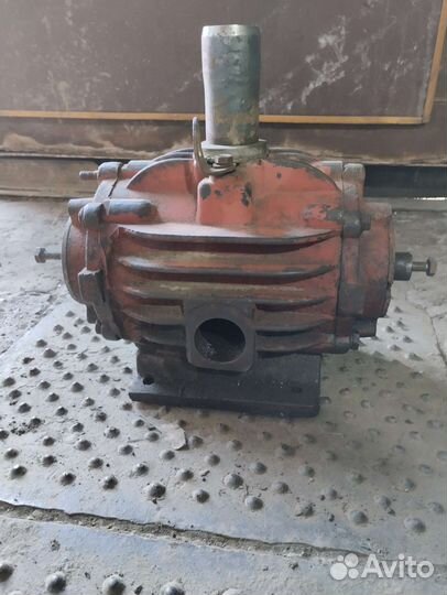 Вакуумный насос