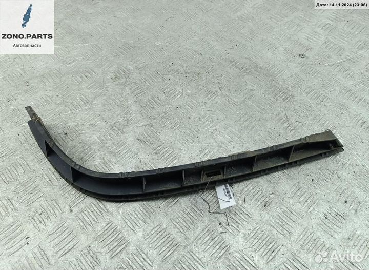 Кронштейн бампера заднего 90580841 на Opel Zafira A