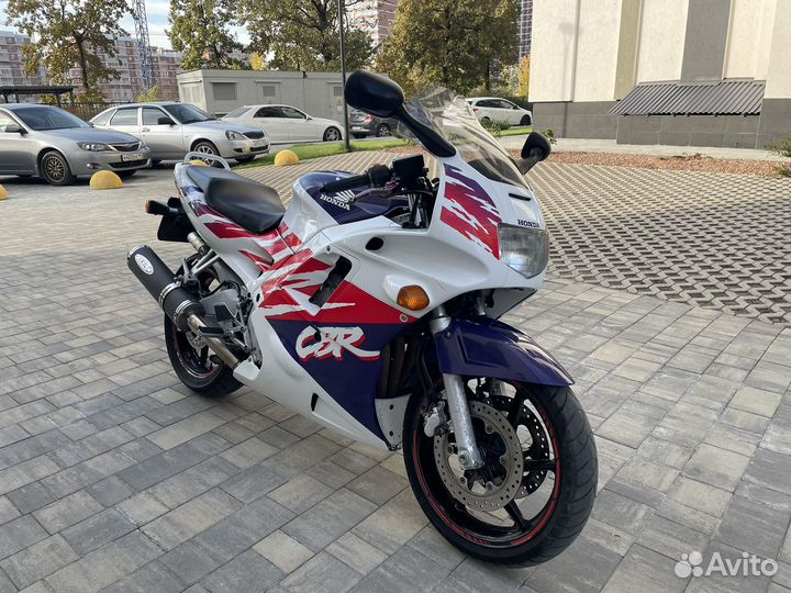 Honda CBR 600 F2