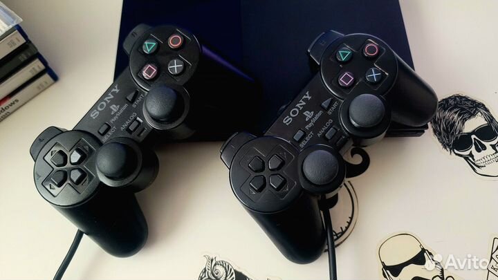 Sony Playstation 2 (PS2) +два геймпада+5 игр+допы