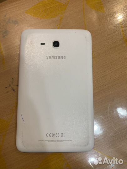 Планшет Samsung SM-T 116