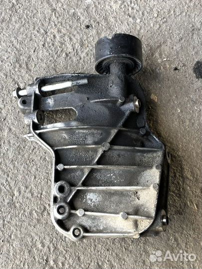 Кронштейн кондиционера BMW