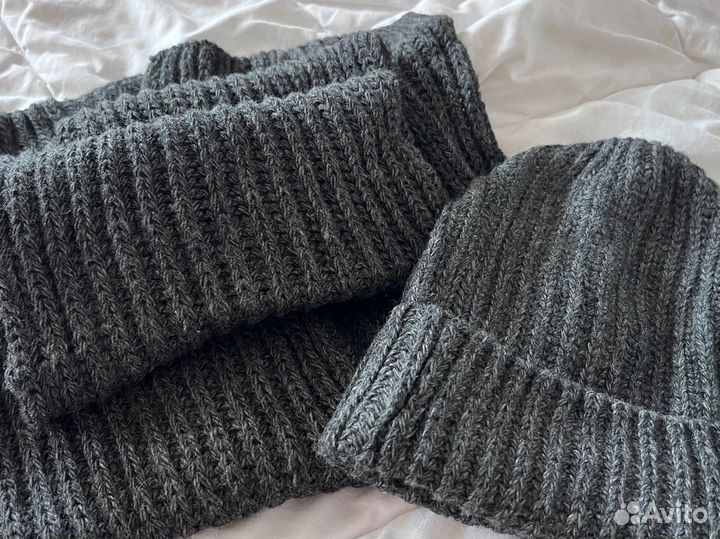 Комплект шапка и шарф