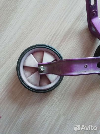 Колеса боковые для велосипеда