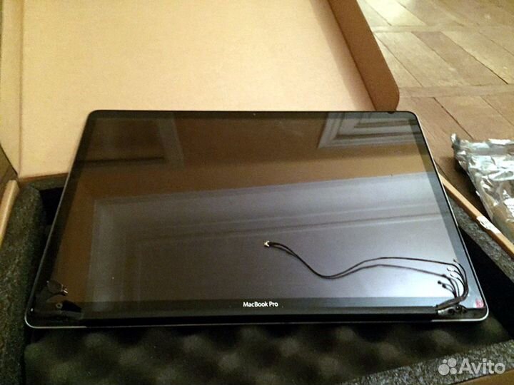 Дисплей в сборе для MacBook Pro 17